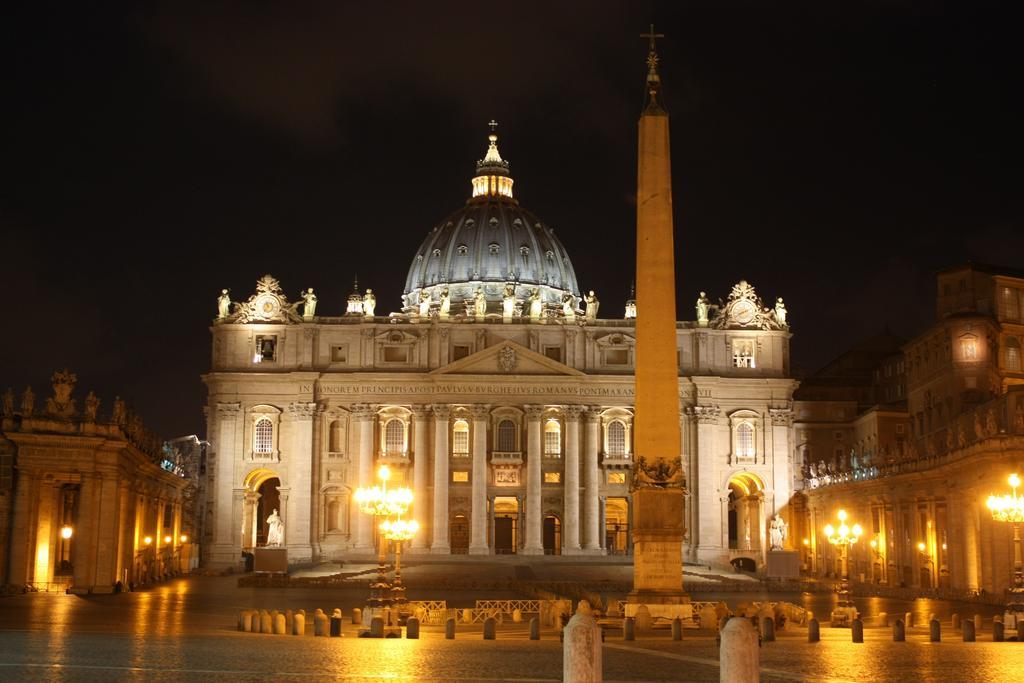 Vatican Skyline 로마 외부 사진